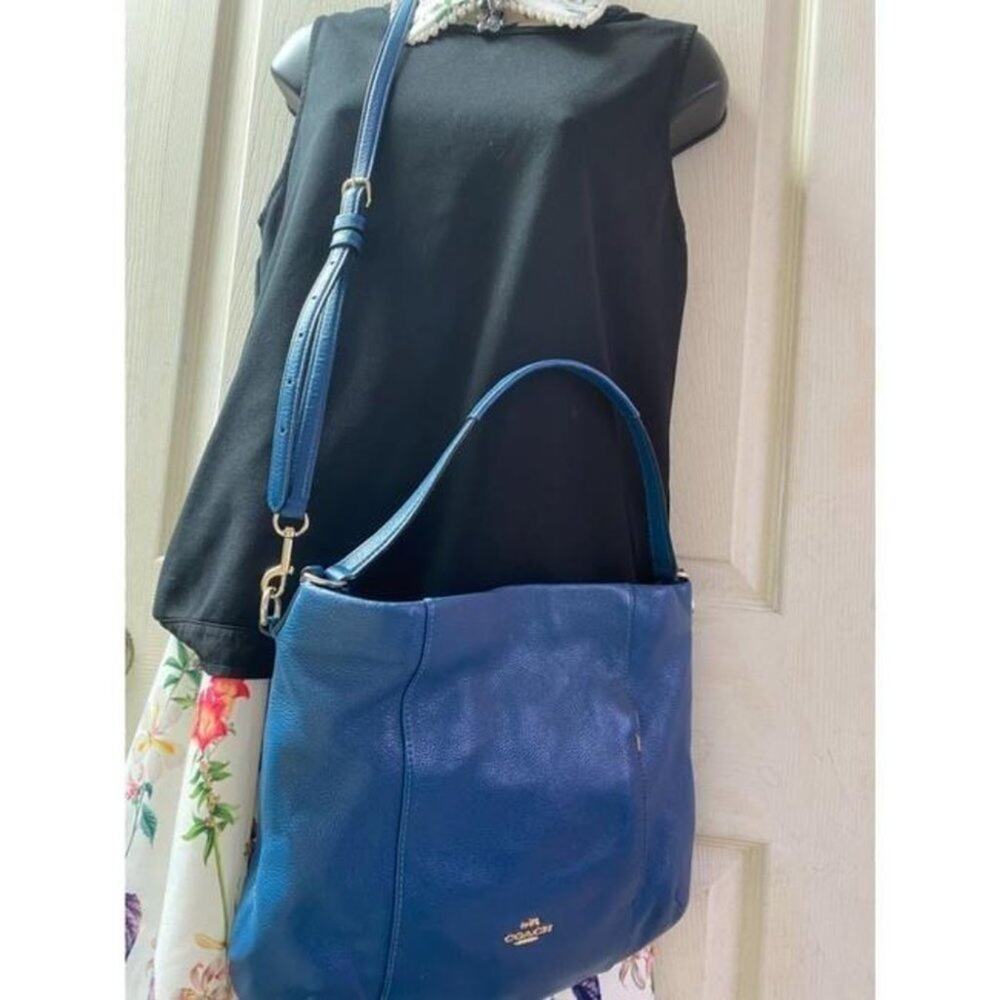 Coach Medium W Adjustable Strap Blue Leather Cross - Picture 7 of 12